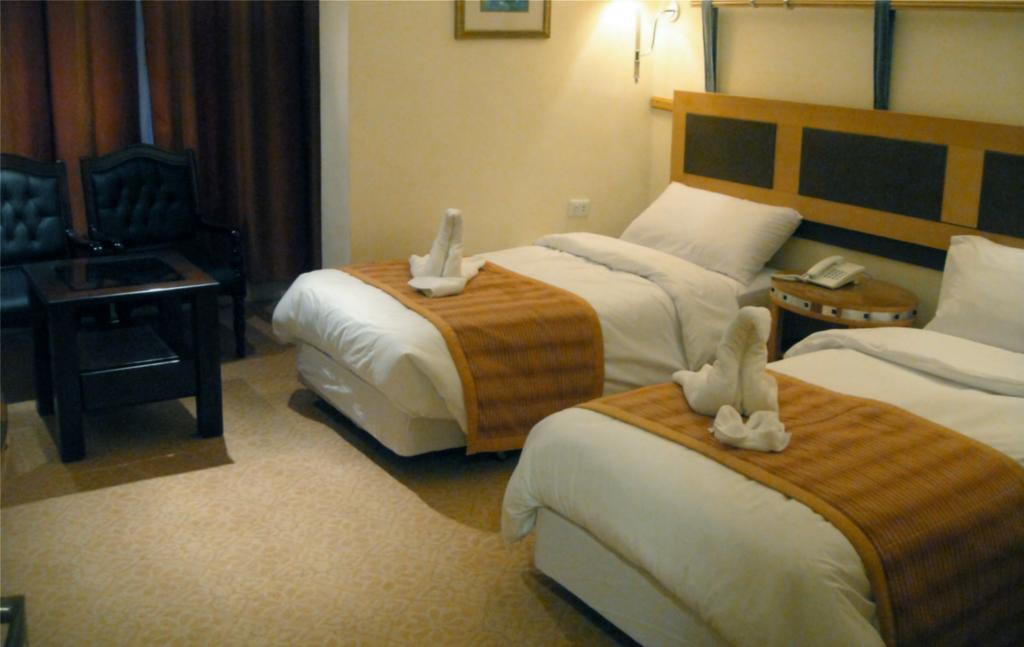 Renad Hotel Amã Quarto foto